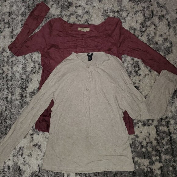 Two Casual Tops Small Size EUC - Picture 1 of 6